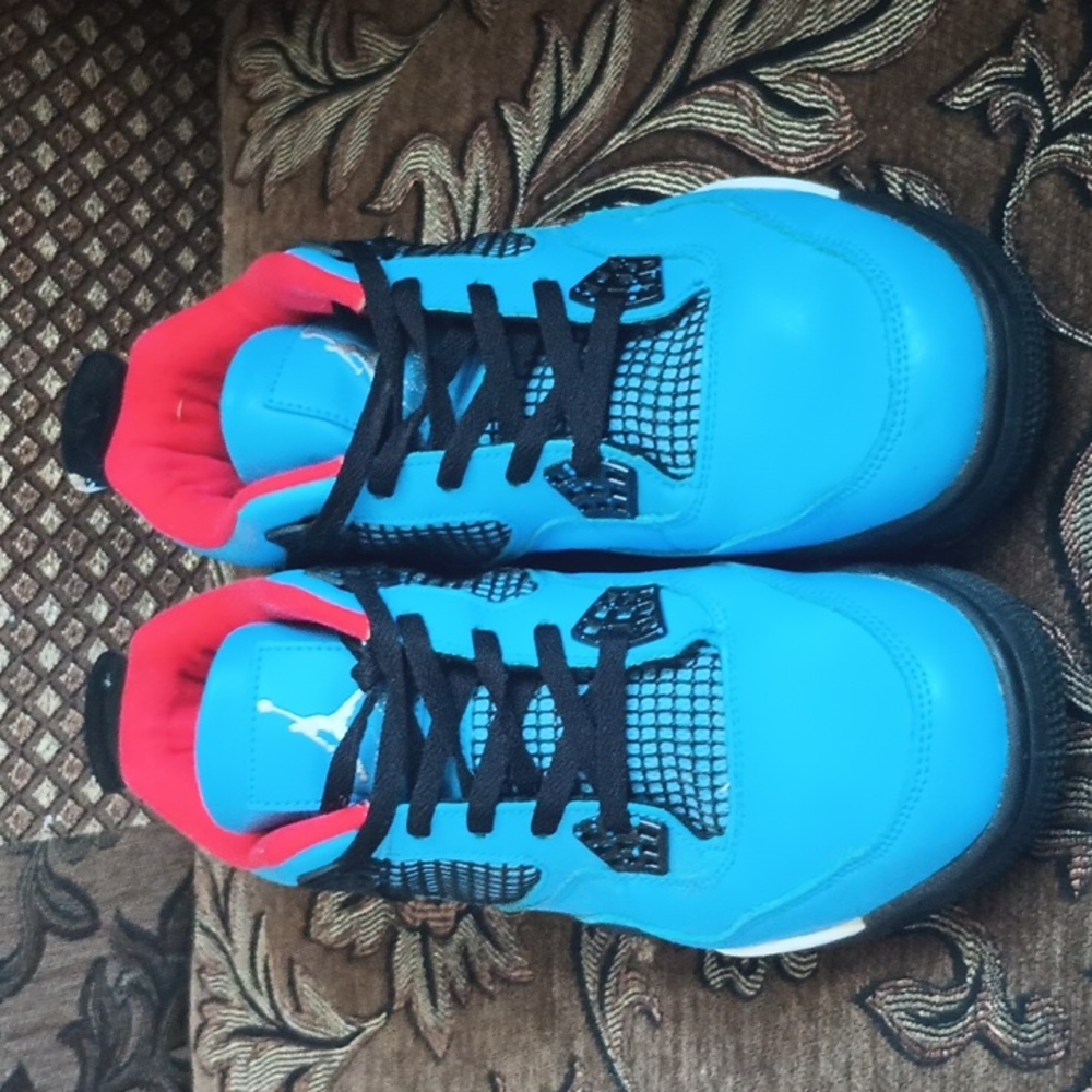 2018Travis Scott x Air Jordan 4 Retro 'Cactus Jack'